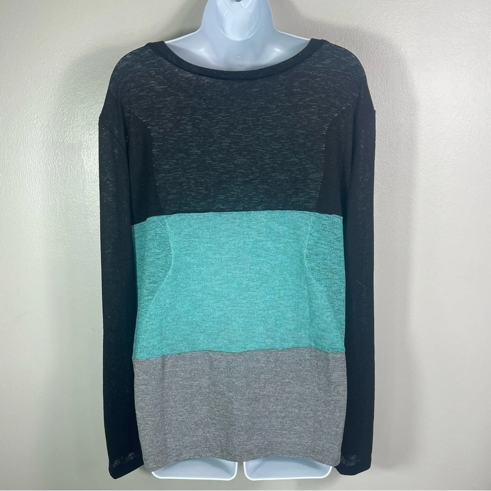 Color Block Front Knot Blouse - Picture 5 of 5